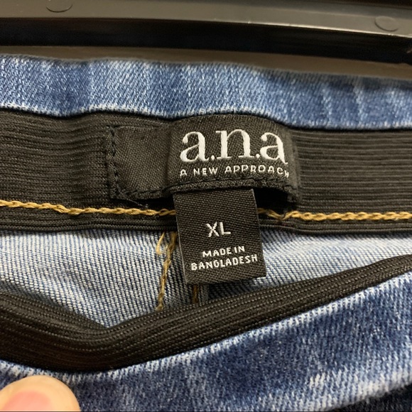 PLUS SIZE JEGGINGS size XL - Picture 3 of 4